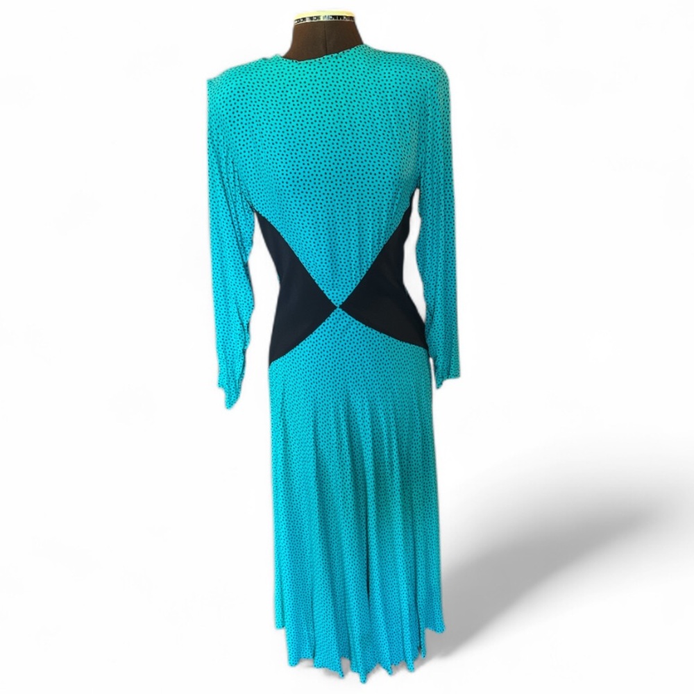 Amazing designer 80s dress with awesome back detail